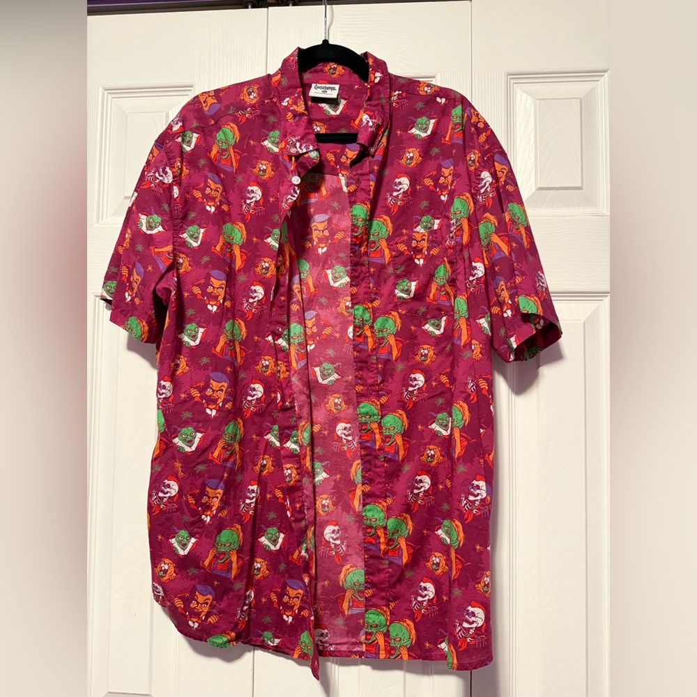 Men's Graphic Print Button Down Shirt - Red and Green